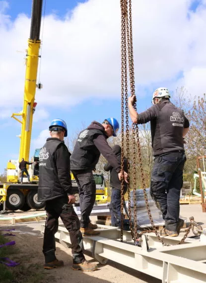Chantier de la nouvelle attraction à la Récré des 3 Curés à côté de Brest