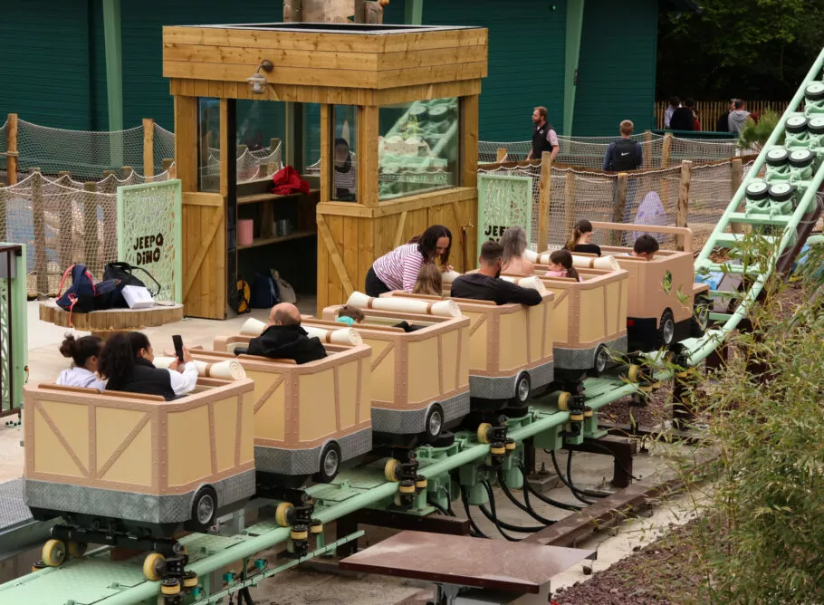Nouvelle attraction à la Récré des 3 Curés le plus grand parc d'attractions de Bretagne à 10 minutes de Brest