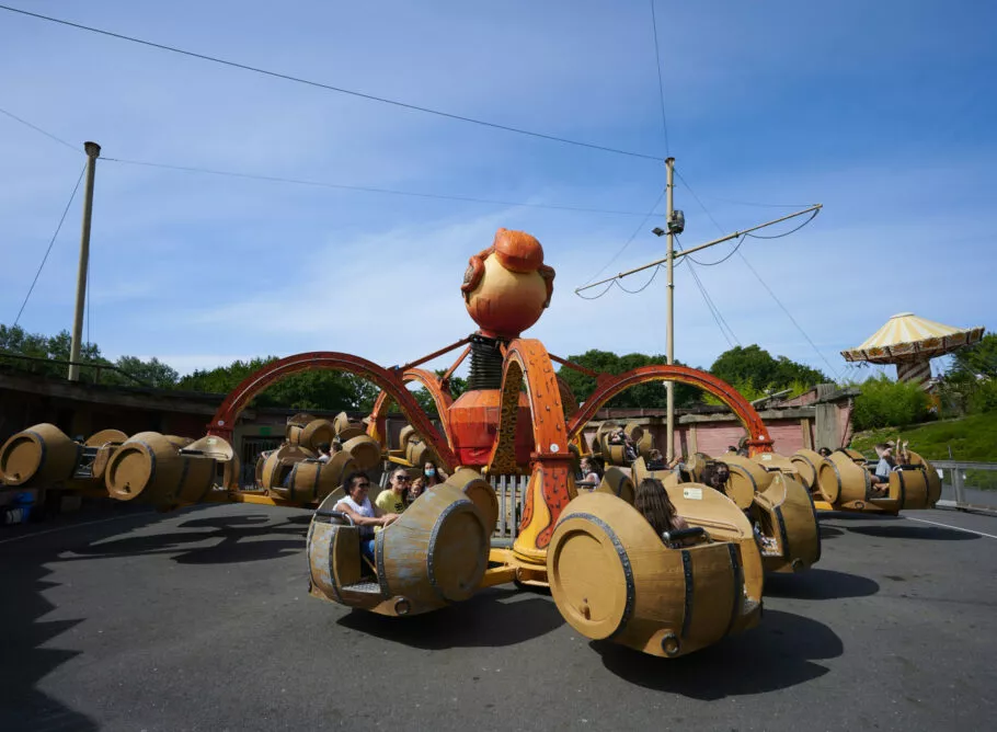 Idée sortie à Brest Finistère amis, famille. Parc d'attractions et jeux. restaurant vue lac