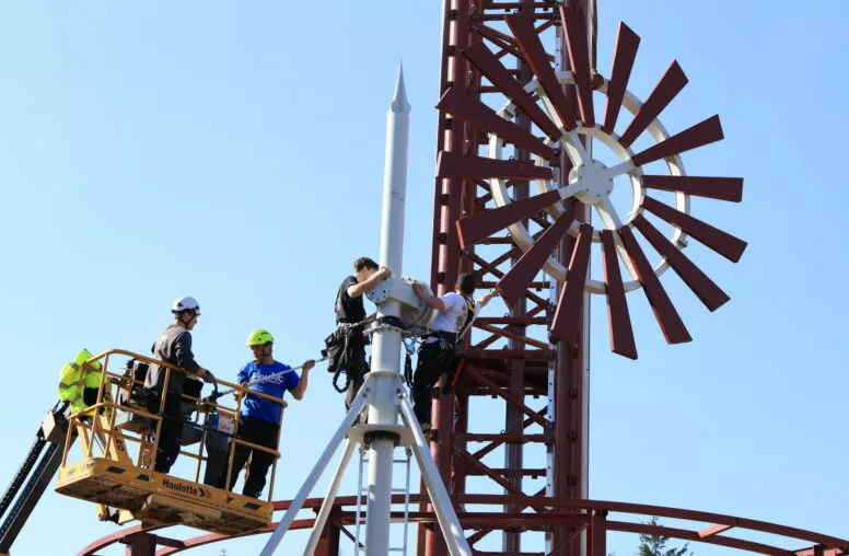 Tour de chute la Récré des 3 Curés-3