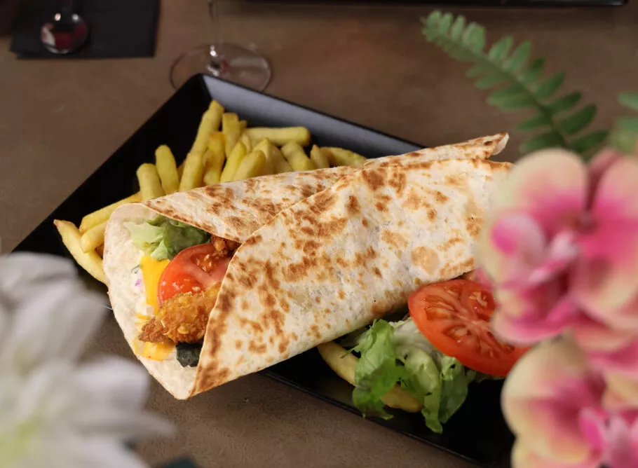 Découvrez la carte du restaurant l'Expo à la Récré des 3 Curés à seulement 10 minutes de Brest.