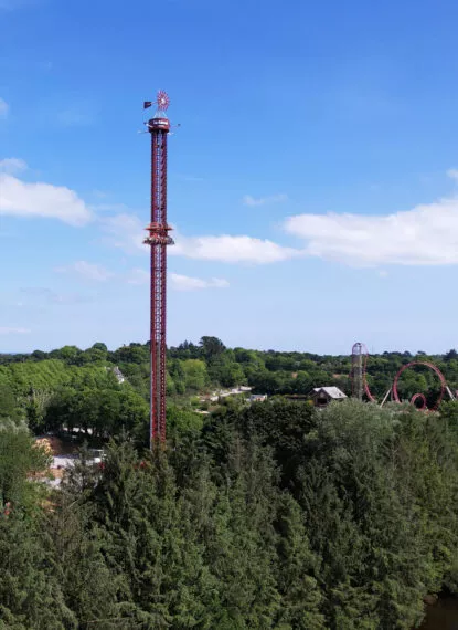Le plus grand parc d'attractions de Bretagne avec plus de 50 activités pour toute la famille.