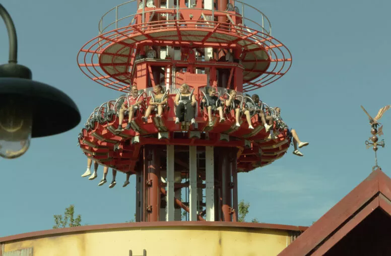 TREMOR tour de chute parc d'attractions Finistère près de Brest